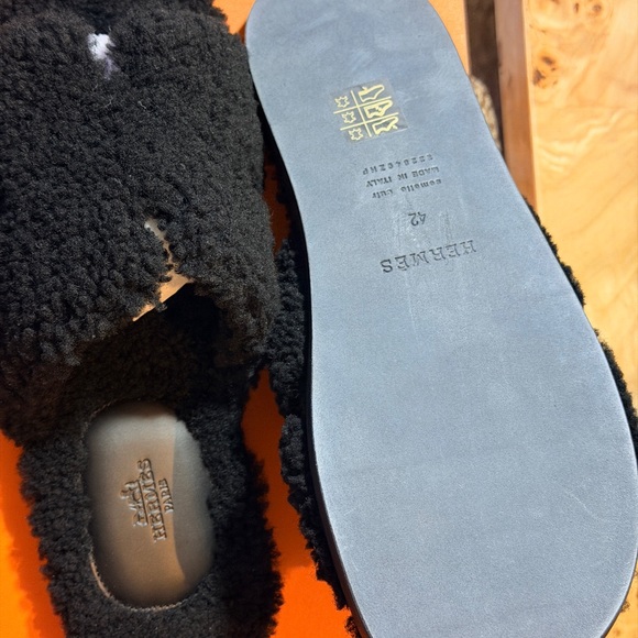 Hermes Shoes - Hermès Black Shearling Slippers